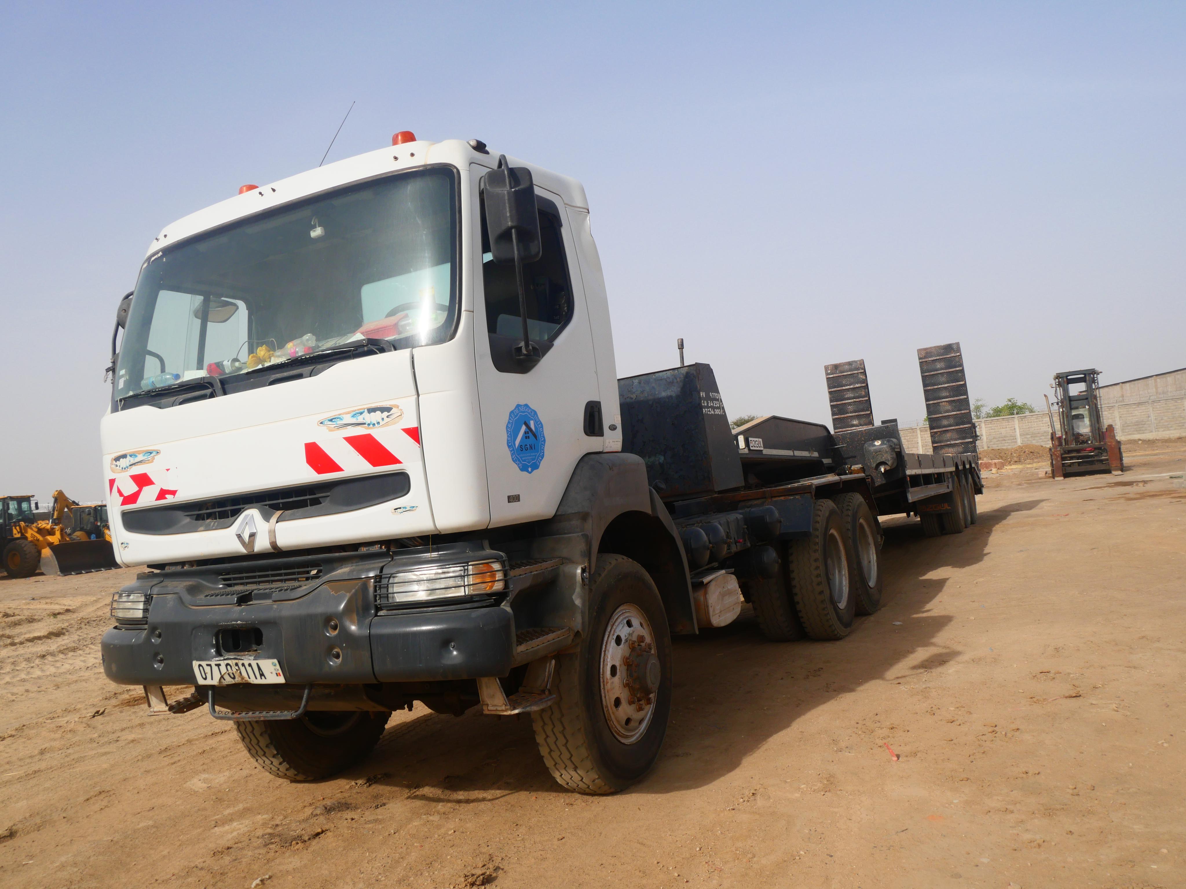 Tracteur Renault 400